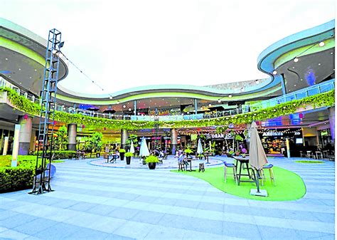 File:Vista Mall Bataan.jpg .